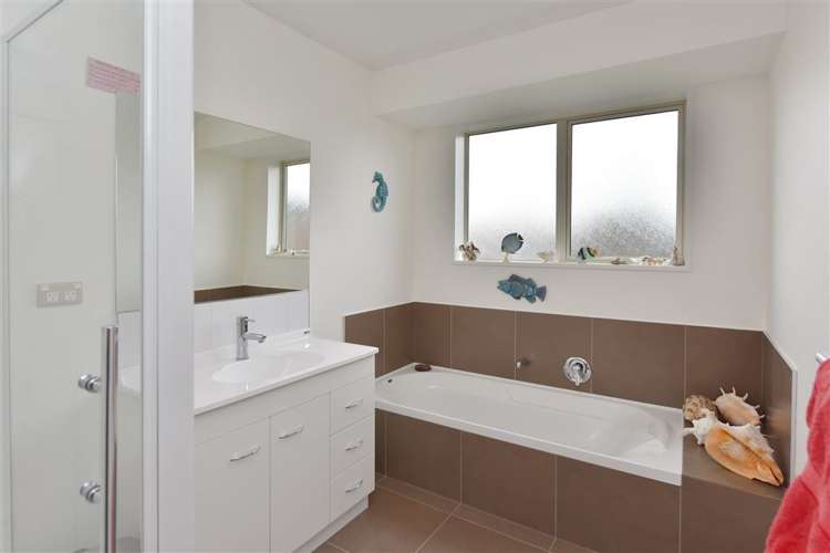 17 Riverside Way Amberley_12