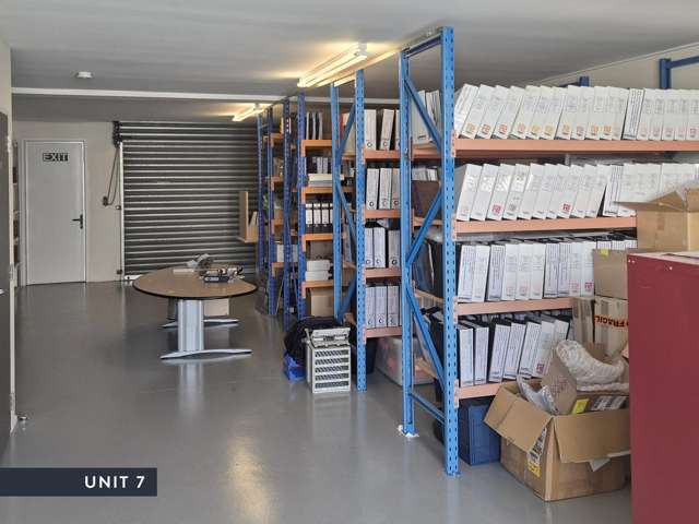 7&9/31 Stevens Street Waltham_3