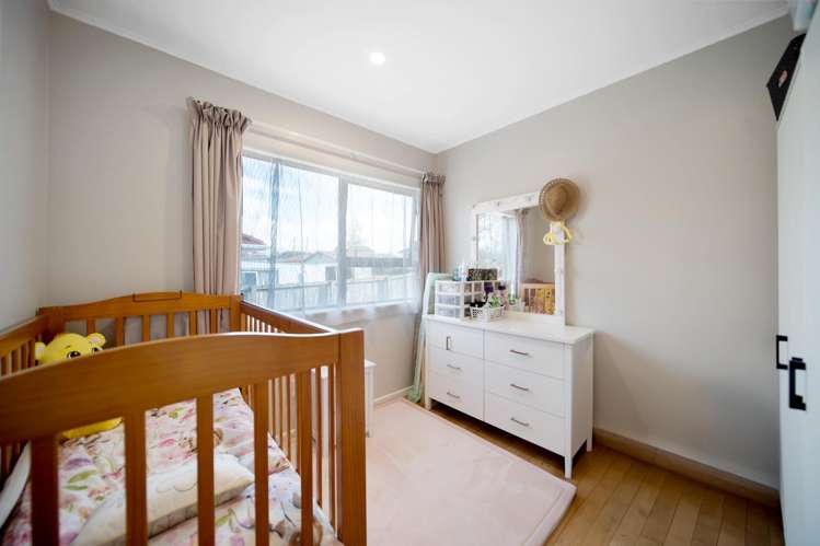 14 Ashley Avenue Mangere East_10