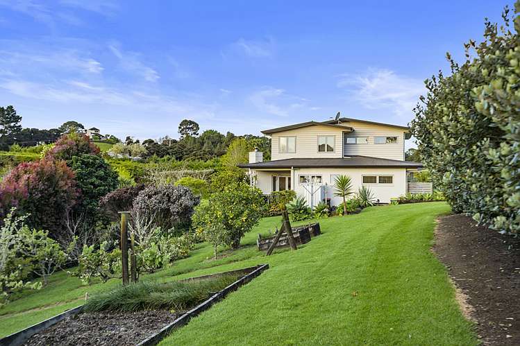 361a Ridge Road Paremoremo_28