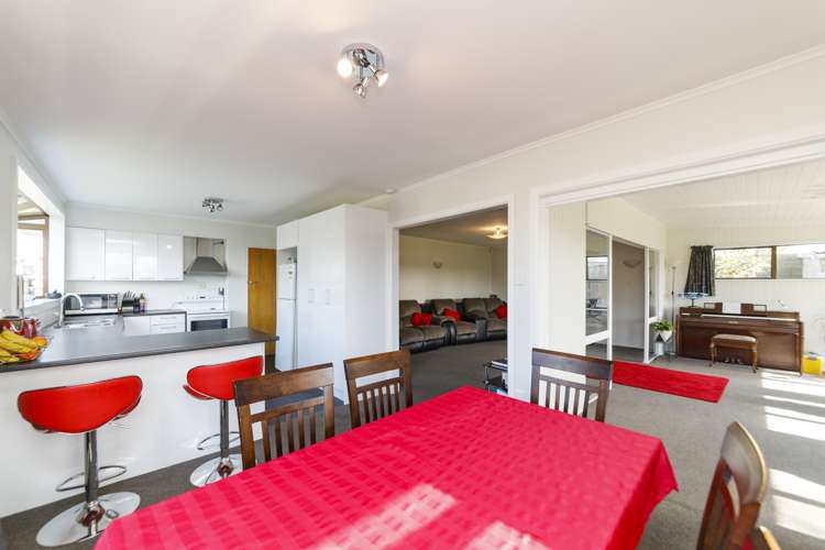 22 Fairview Avenue Feilding_8