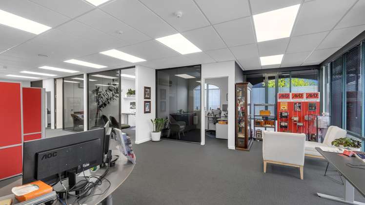 39 Leslie Hills Drive Riccarton_5