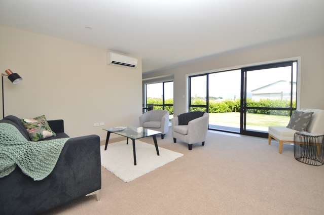 25 Ashmore Park Road Carterton_4