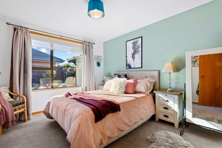 2/35 Ben Nevis Drive Broomfield_5