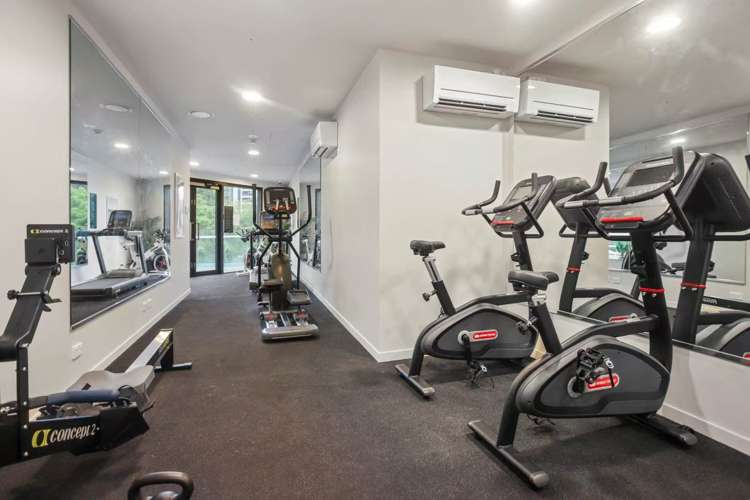 B03/369 Queen Street City Centre_8