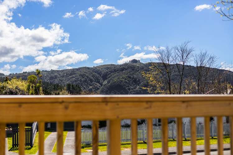 15 Dunsandel Grove Silverstream_26