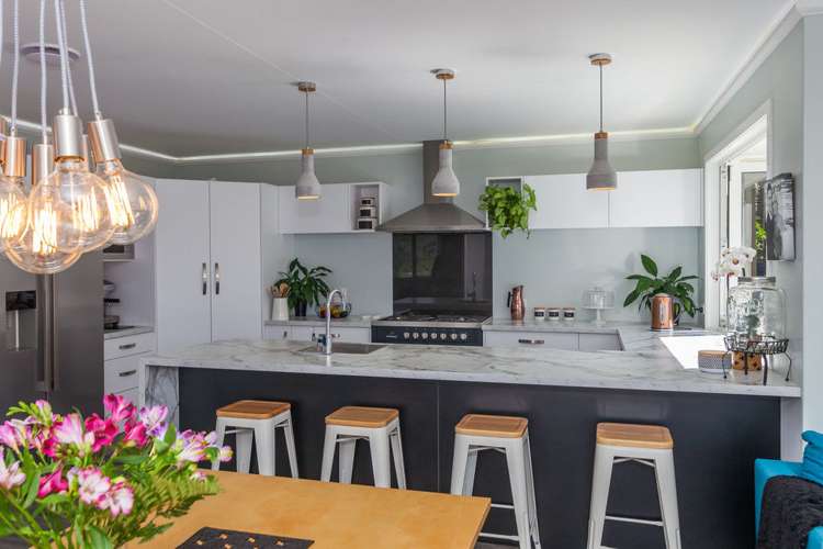 32 King Charles Drive Kingsley Heights_8