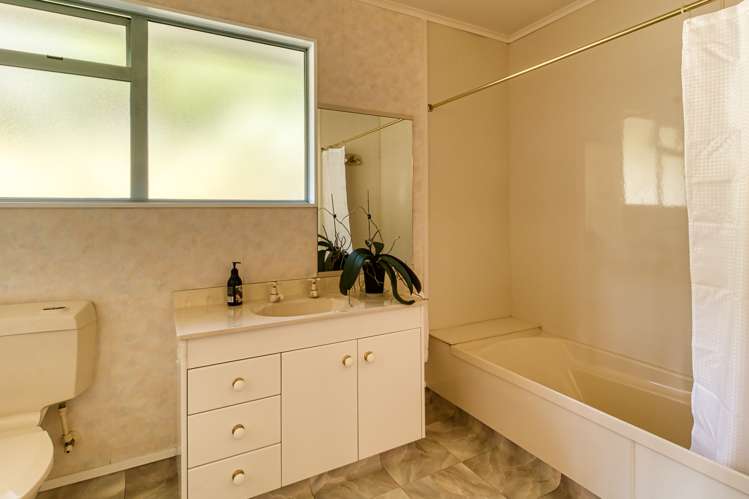 42/3 Campbell Street Havelock North_19