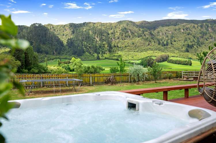 245 Te Kopia Road Waikite Valley_20