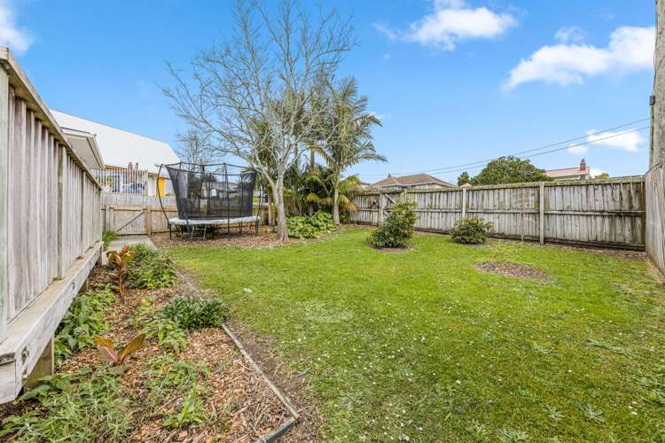 5 Japonica Drive Beach Haven_13