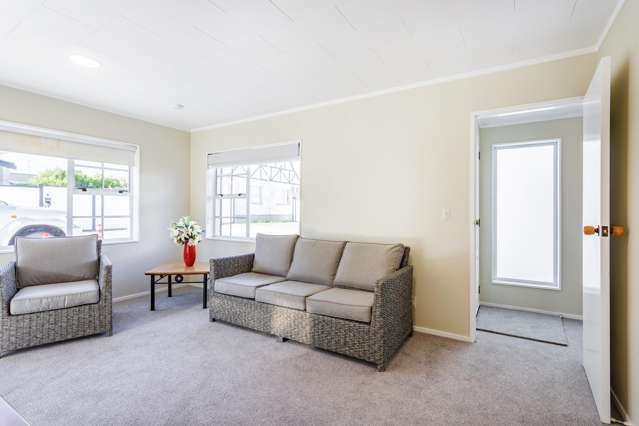 1/9 John Street Trentham_2