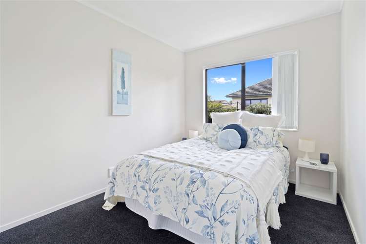 2/13 John Street Mangere East_5