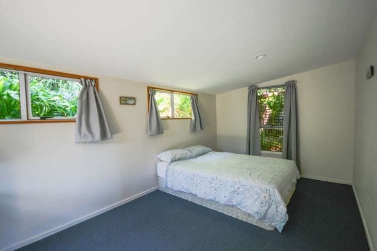 17 Settlers Hill Akaroa_9