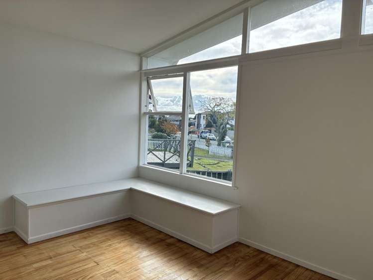 14 Beeston Cres 10686_5