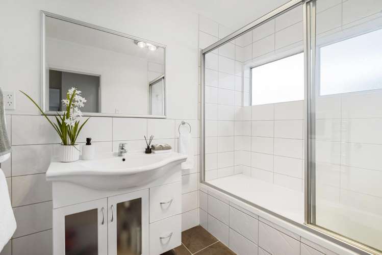 114 Mountbatten Avenue Hillcrest_24