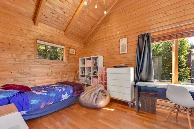 8 George Kidd Street Richmond_13