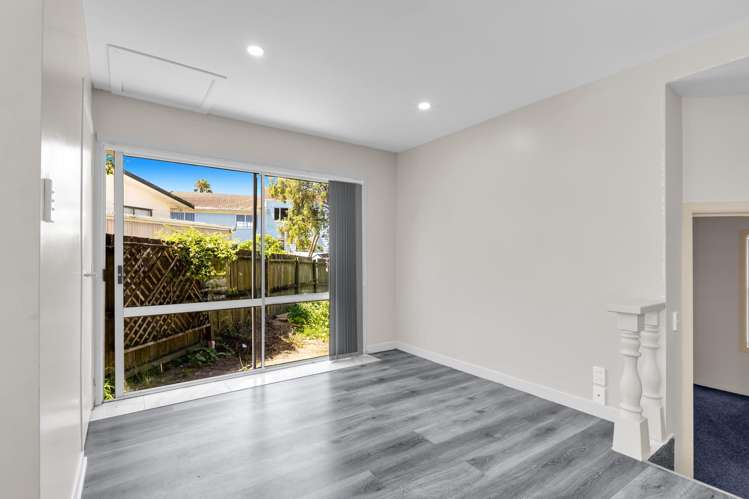 1/10 Holborn Place Papatoetoe_16
