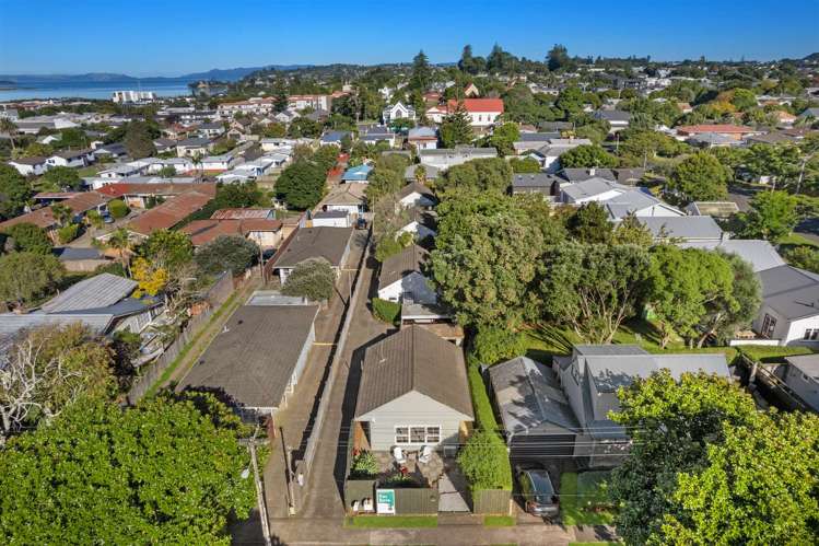 1/68 Spring Street Onehunga_17