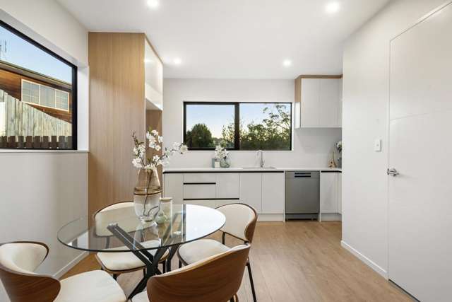 8/90 Stredwick Drive Torbay_2