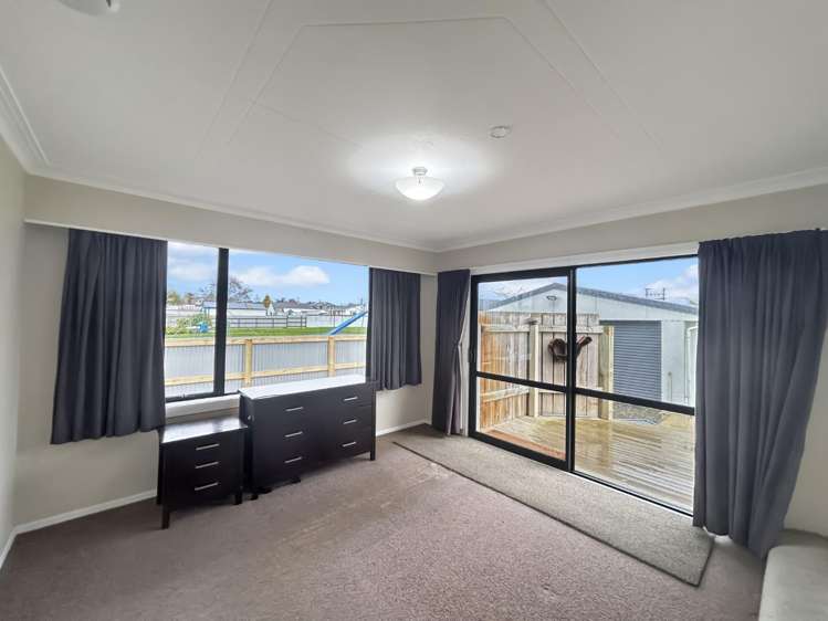 137 Edinburgh Crescent 2263_6