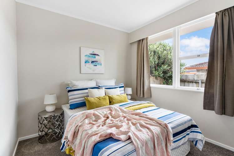 2/45 Howe Street Howick_22