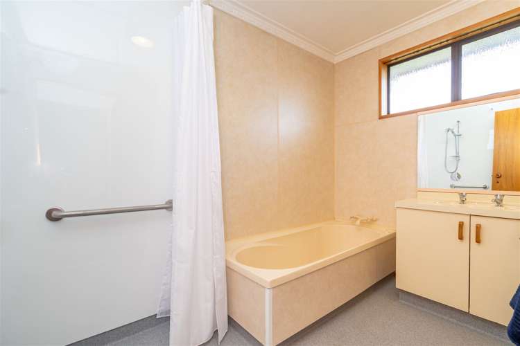 29 Forth Street Mosgiel_18