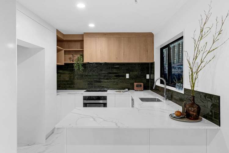 11 San Carlo Court Henderson Heights_11