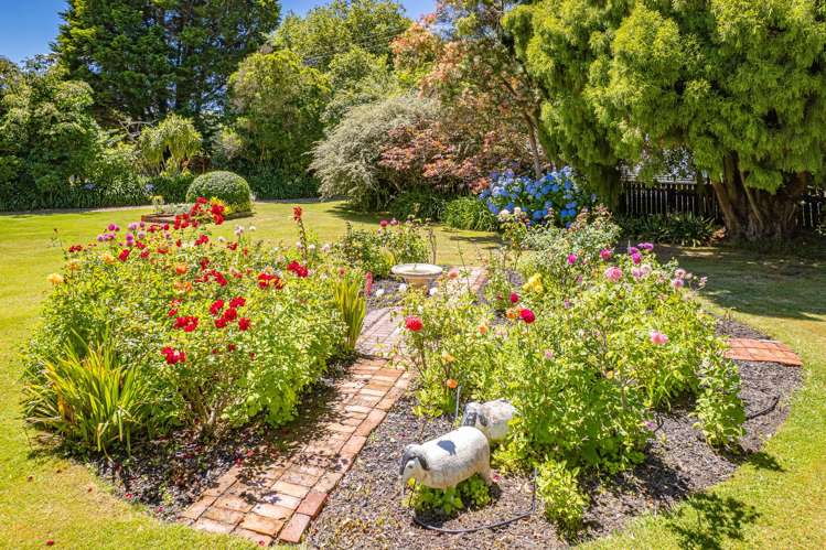 33 Riverbank Road Okoia_43