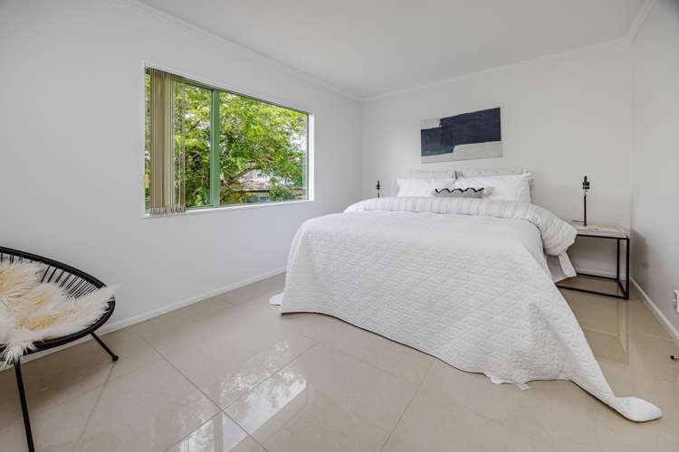 16 Cumbrian Place, Conifer Grove Takanini_18