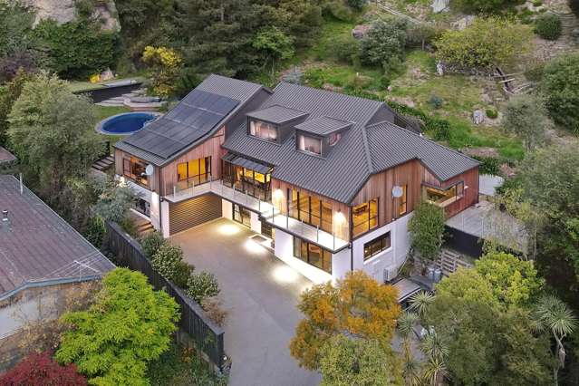 Live Large, Earn Smart - The Ultimate Family Setup