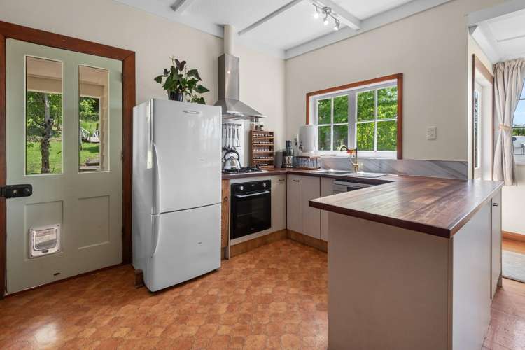 77 Worsp Road Pipiwai_4