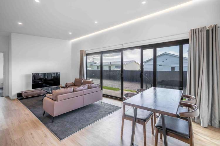 37 Jenkin Street Strathern_3