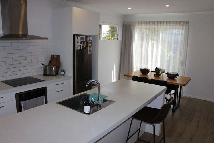 29 Ambar Ridge Avenue Massey_3