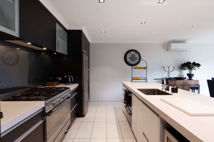 46 Contour Avenue Pyes Pa_4