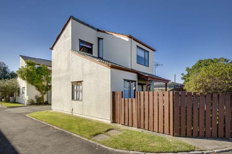150 Carlyle Street, 6 Nelson Crescent and 33-37 Wellesley Road Napier_7