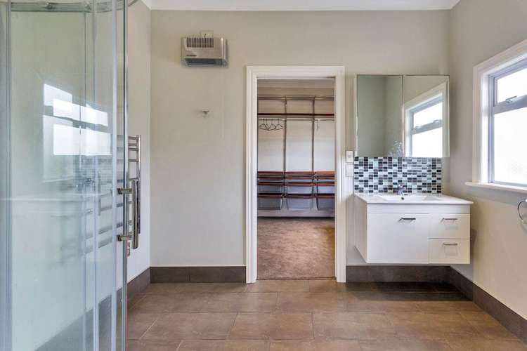 144 Paritai Drive Orakei_22