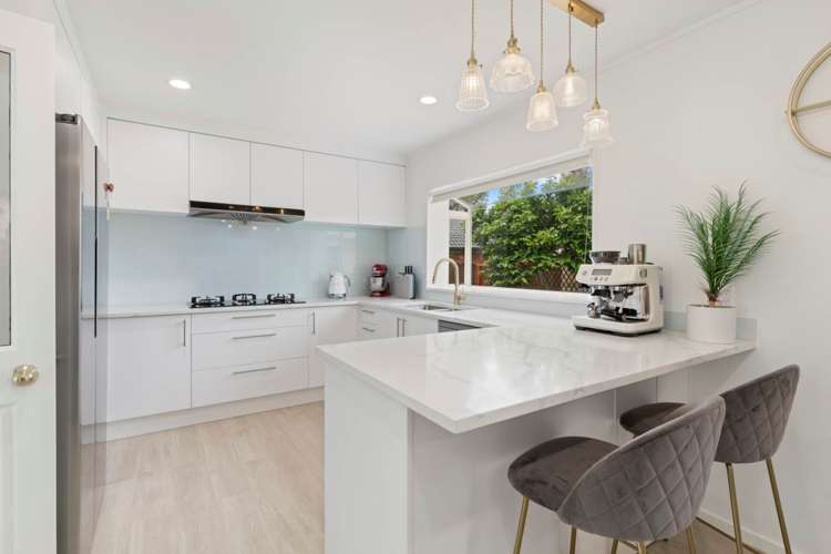 96 Glenross Drive Wattle Downs_1