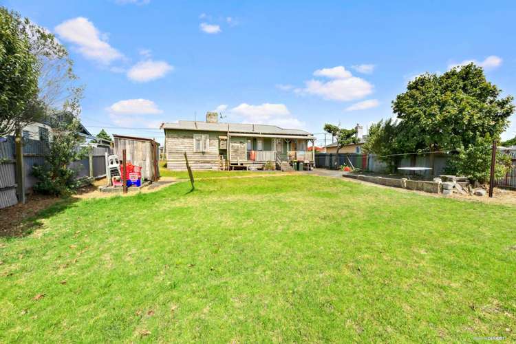 11 Station Road Papatoetoe_7