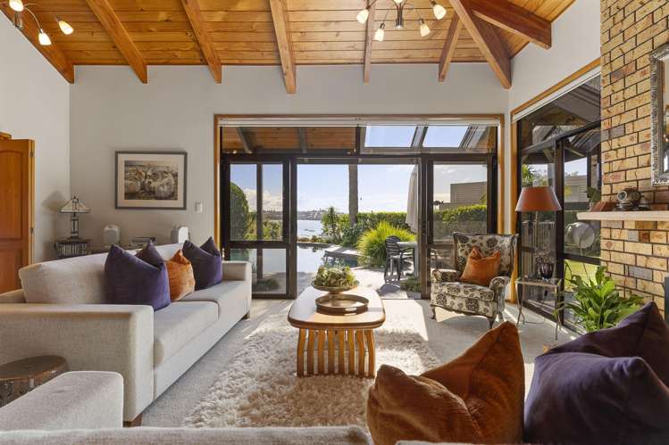 23 Clyside Avenue Half Moon Bay_12
