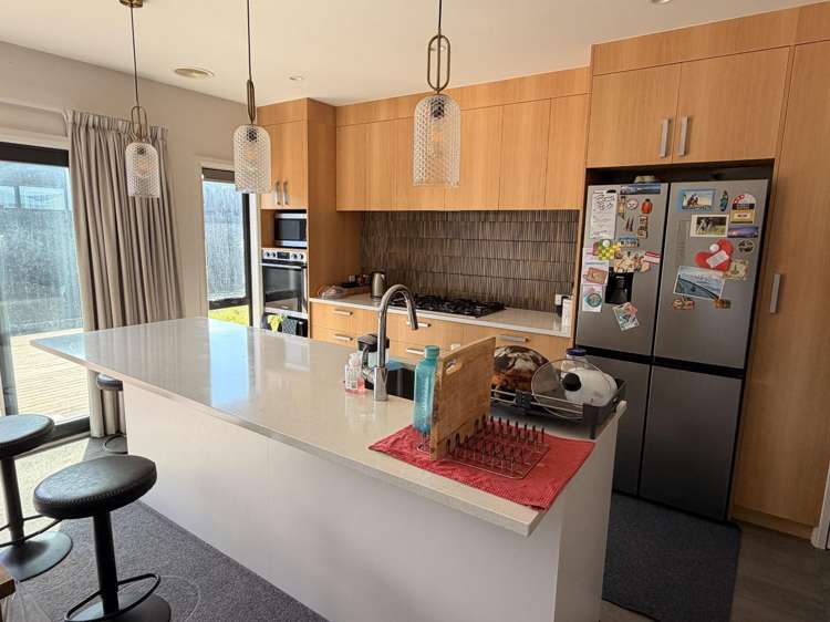 34 Atlantic Drive Fitzherbert_1