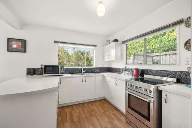 2/136 Awaruku Road Torbay_3