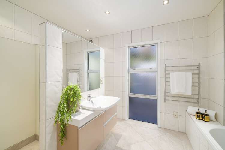 126 Beachville Road Redcliffs_18