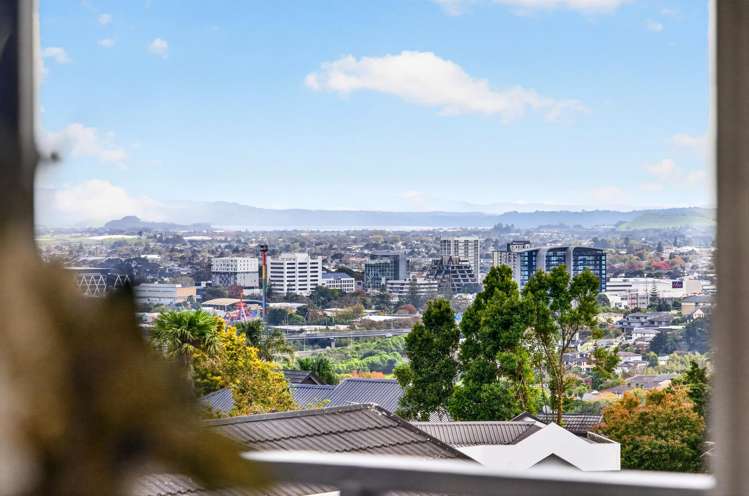 1/6 Calluna Crescent Totara Heights_36