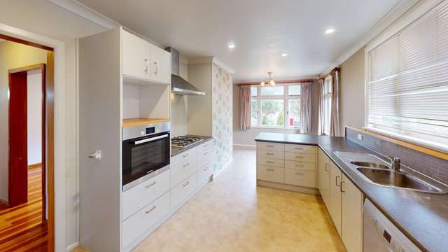 5 Pitama Road 10921_4