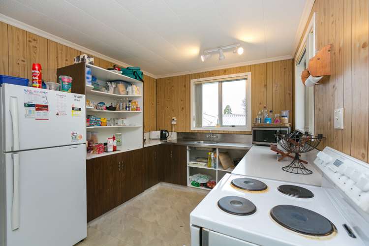 69 Mould Street Waitara_2
