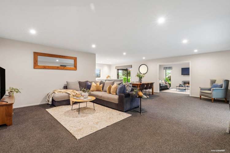 139 Chamberlain Road Bombay_8