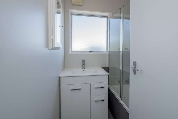 9 Featherston Street Levin_6