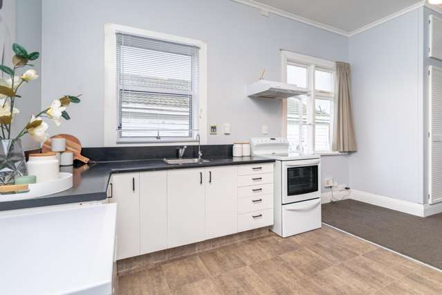 32 Bernard Street Kenmure_1