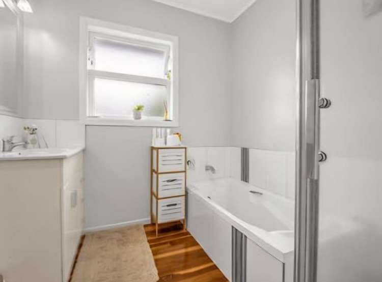 53 Ascot Road 1053_10
