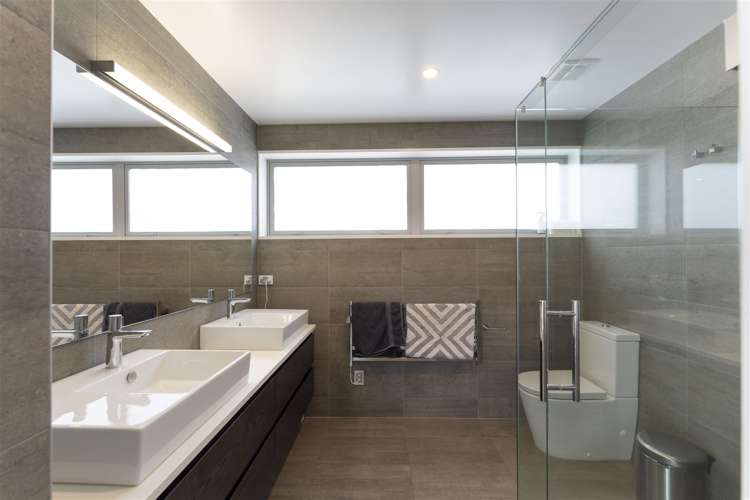 2 Jacksons Road Merivale_30